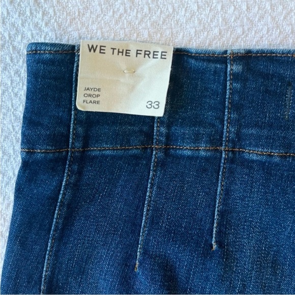 Free People We The Free Jayde Crop Flare Dark Blue Jeans NWT - Picture 8 of 8